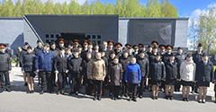 Экскурсия в мемориальные комплексы «Хатынь» и «Курган Славы» Экскурсия в мемориальные комплексы «Хатынь» и «Курган Славы»